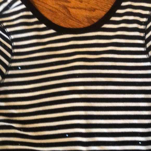 EXPRESS DRESS BLACK AND WHITE STRIPED - Picture 2 of 4